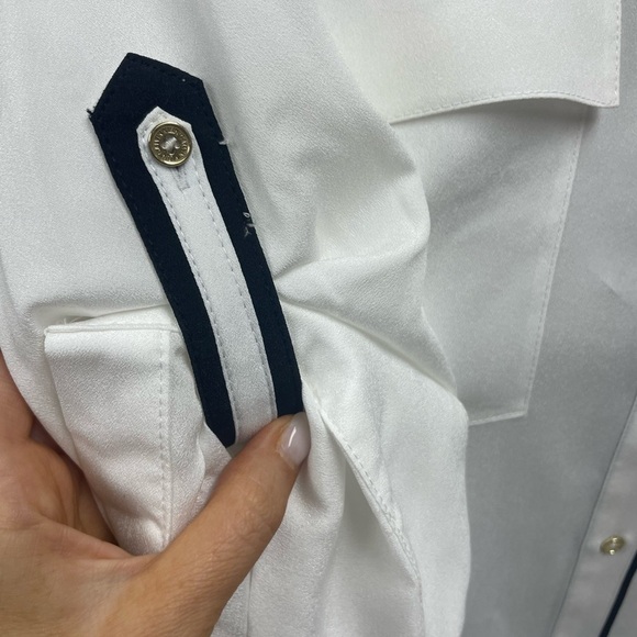 Calvin Klein Women’s White Button Up NWT size L - Picture 3 of 4